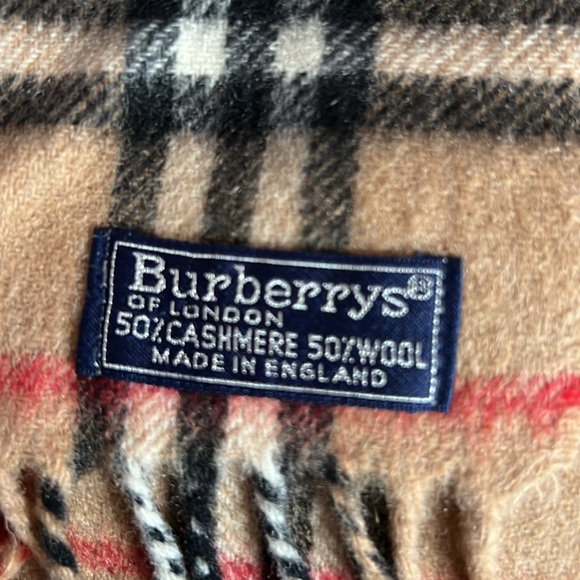 Burberry narrow check Cashmere & Wool scarf - Picture 2 of 3